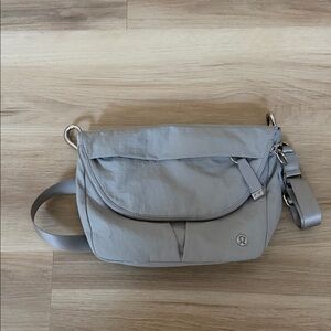 lululemon All Night 5L Festival Bag
